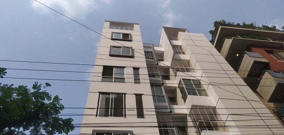 3 Bedrooms Residential Properties for Rent