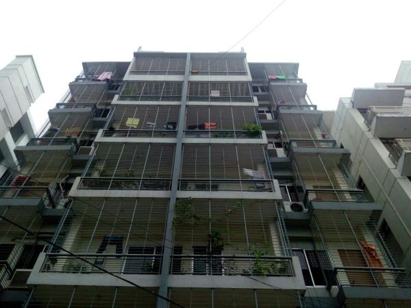 4 Bedrooms Residential Properties for Rent