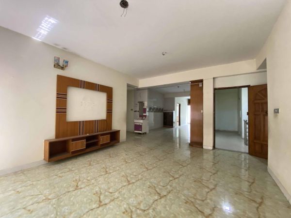 4 Bedrooms Residential Properties for Sale