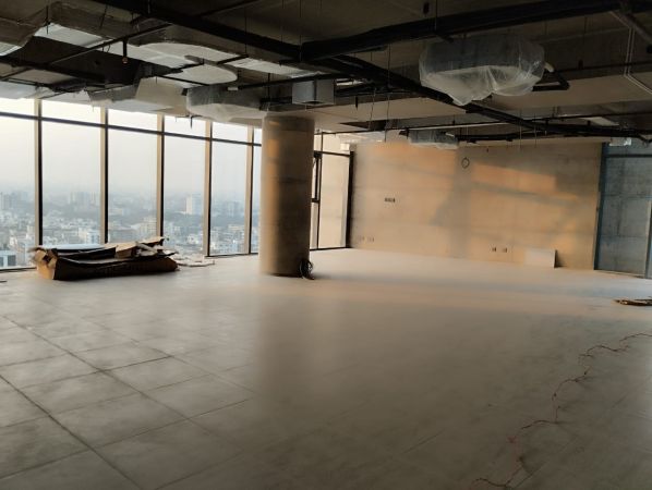  Bedrooms Commercial Properties for Rent
