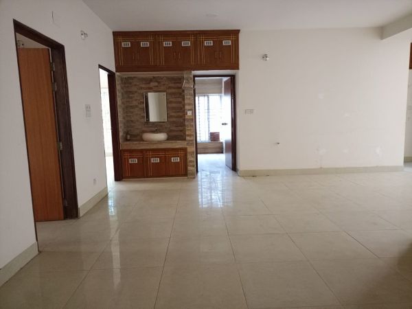 4 Bedrooms Residential Properties for Rent