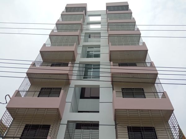 3 Bedrooms Residential Properties for Rent