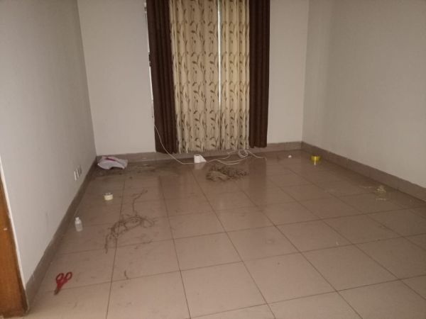 3 Bedrooms Residential Properties for Rent