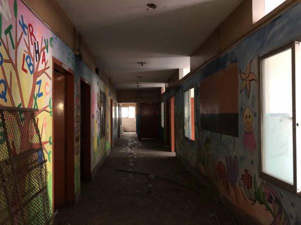  Bedrooms Commercial Properties for Rent