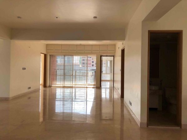 3 Bedrooms Residential Properties for Rent