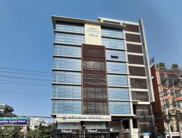  Bedrooms Commercial Properties for Rent