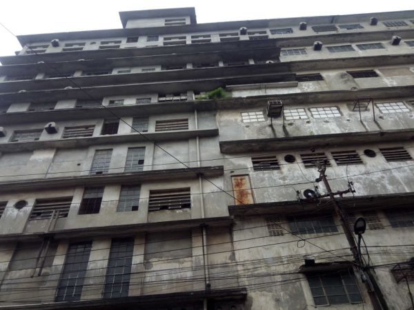  Bedrooms Commercial Properties for Rent
