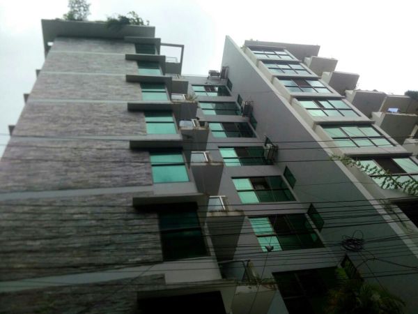 4 Bedrooms Residential Properties for Sale