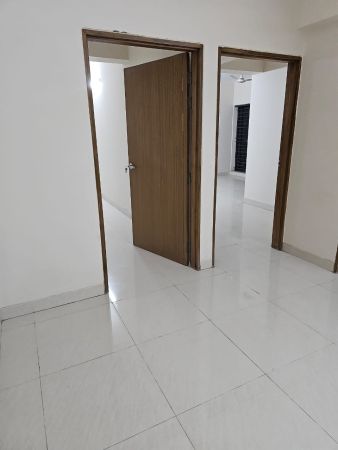 3 Bedrooms Residential Properties for Rent