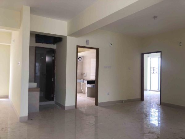 4 Bedrooms Residential Properties for Rent