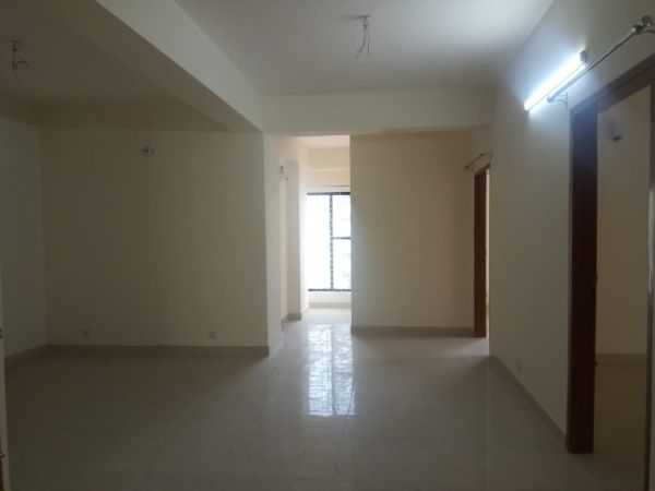 3 Bedrooms Residential Properties for Rent