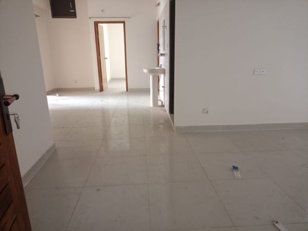 3 Bedrooms Residential Properties for Rent