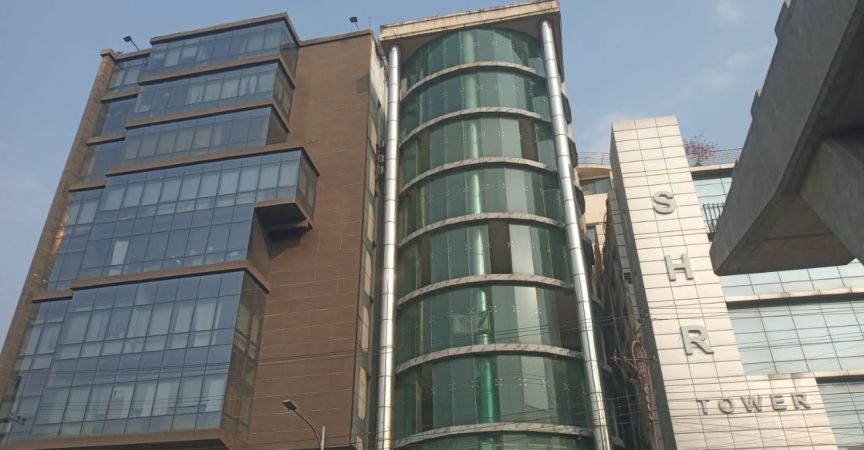  Bedrooms Commercial Properties for Rent