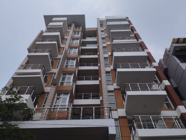  Bedrooms Commercial Properties for Rent
