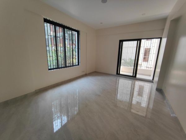 4 Bedrooms Residential Properties for Rent