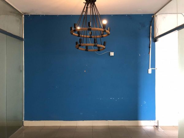  Bedrooms Commercial Properties for Rent