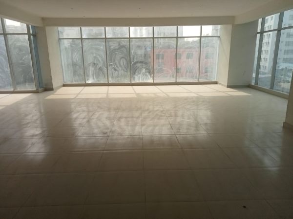  Bedrooms Commercial Properties for Sale