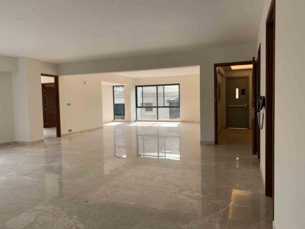 3 Bedrooms Residential Properties for Rent