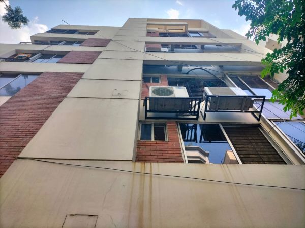 3 Bedrooms Residential Properties for Rent