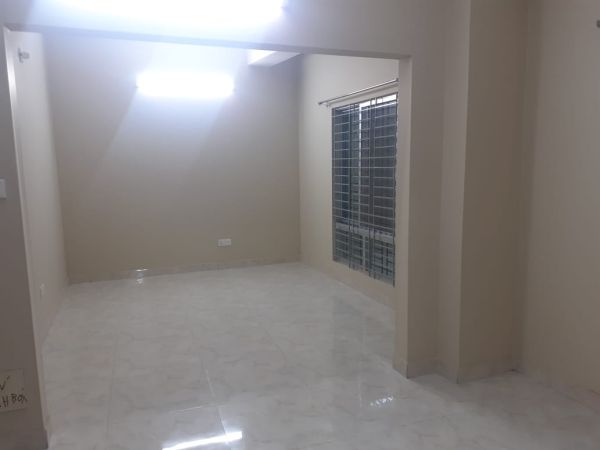 3 Bedrooms Residential Properties for Rent