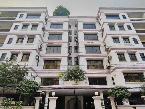 3 Bedrooms Residential Properties for Rent