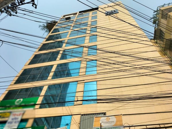  Bedrooms Commercial Properties for Rent