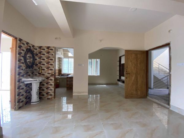 3 Bedrooms Residential Properties for Sale