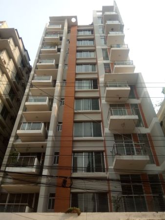 4 Bedrooms Residential Properties for Rent