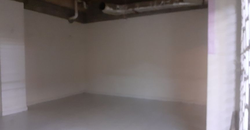  Bedrooms Commercial Properties for Rent