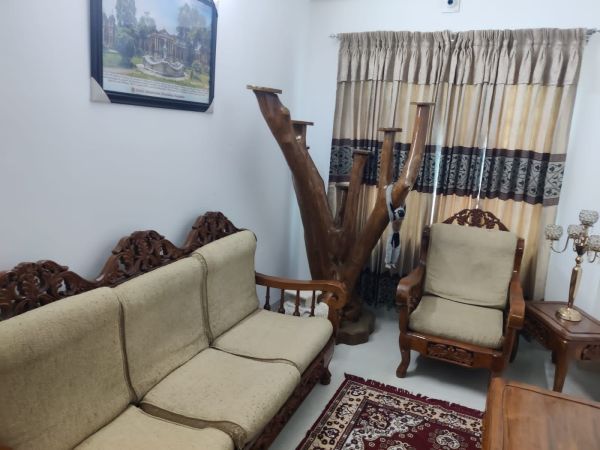 3 Bedrooms Residential Properties for Rent
