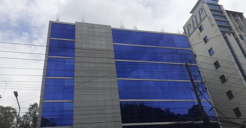  Bedrooms Commercial Properties for Rent
