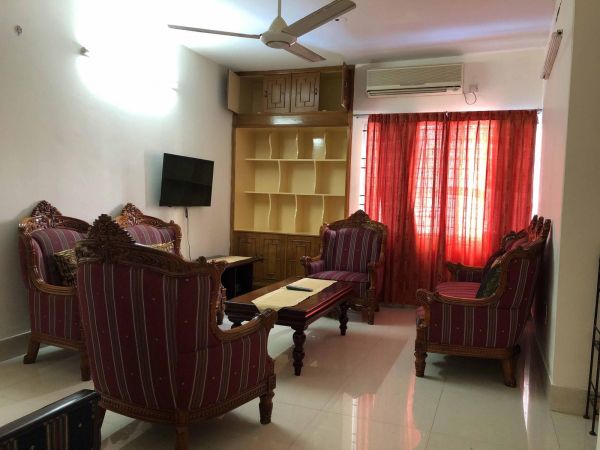 3 Bedrooms Residential Properties for Rent