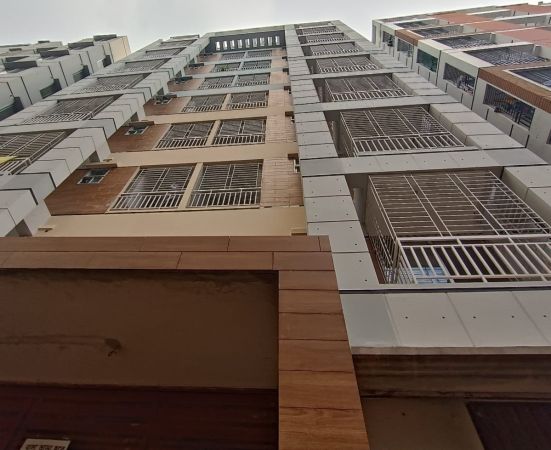 3 Bedrooms Residential Properties for Rent