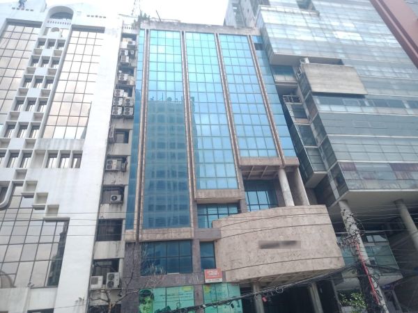  Bedrooms Commercial Properties for Rent