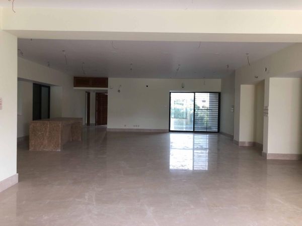 5 Bedrooms Residential Properties for Rent