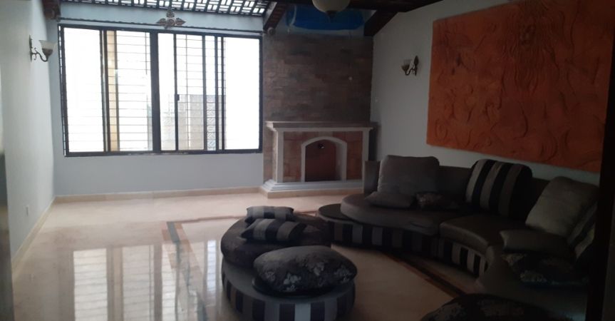 3 Bedrooms Residential Properties for Rent
