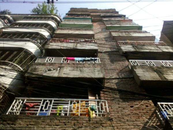  Bedrooms Commercial Properties for Rent