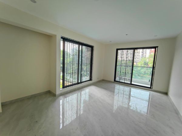 4 Bedrooms Residential Properties for Rent