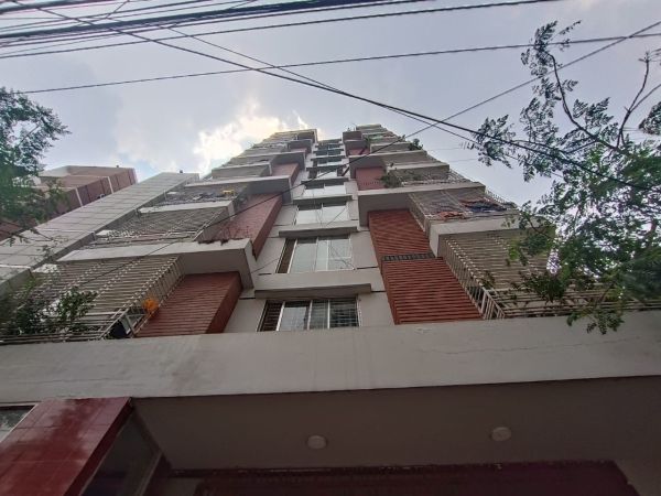 4 Bedrooms Residential Properties for Rent