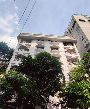 3 Bedrooms Residential Properties for Rent