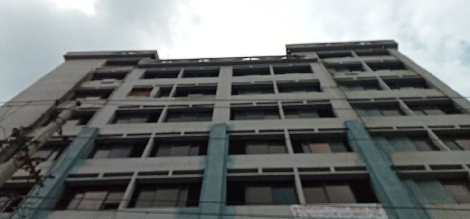  Bedrooms Commercial Properties for Rent