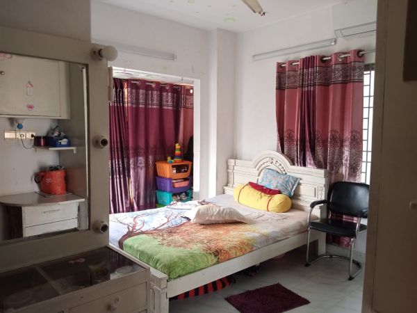 3 Bedrooms Residential Properties for Rent