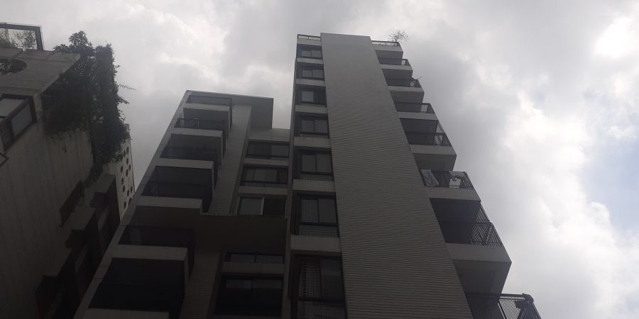 4 Bedrooms Residential Properties for Sale