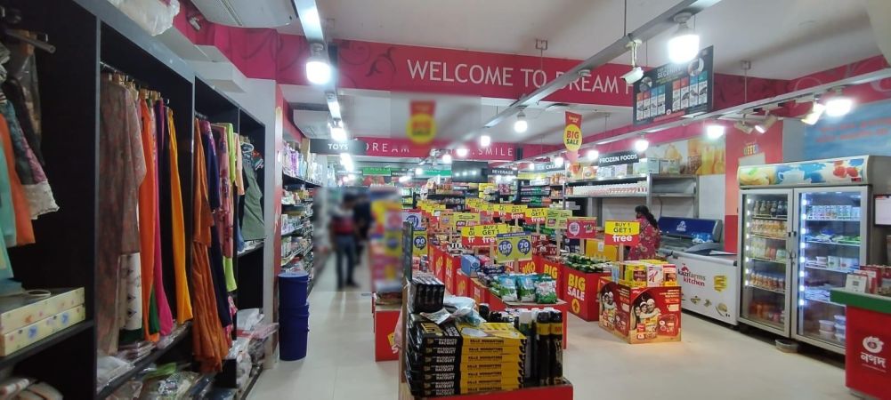  Bedrooms Commercial Properties for Rent