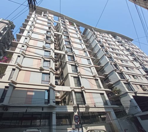 3 Bedrooms Residential Properties for Rent