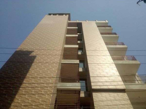  Bedrooms Commercial Properties for Rent