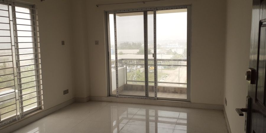 3 Bedrooms Residential Properties for Rent