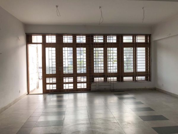 5 Bedrooms Residential Properties for Sale