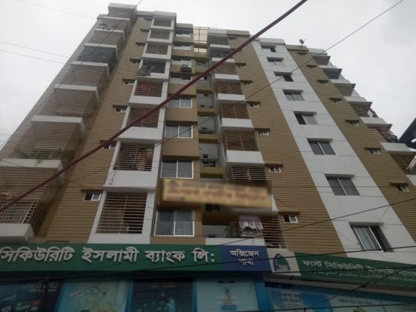 3 Bedrooms Residential Properties for Rent