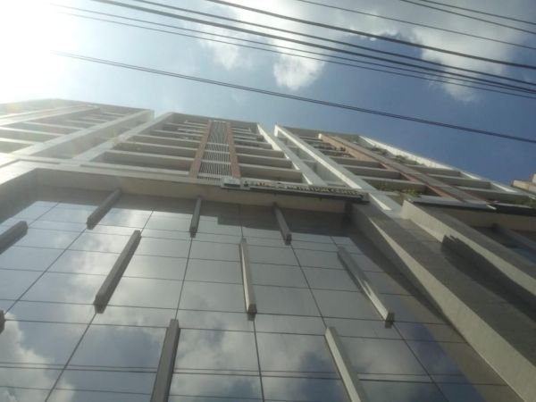 Bedrooms Commercial Properties for Rent